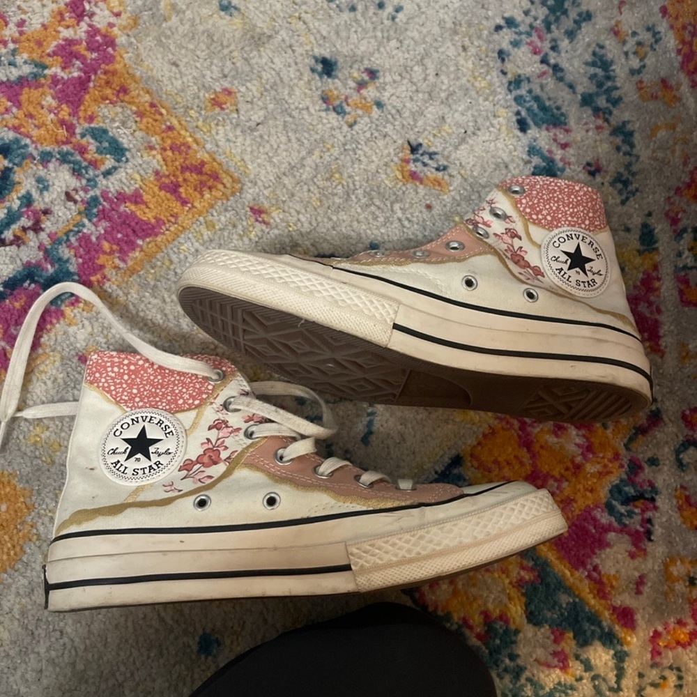 Women platform converse special edition pattern